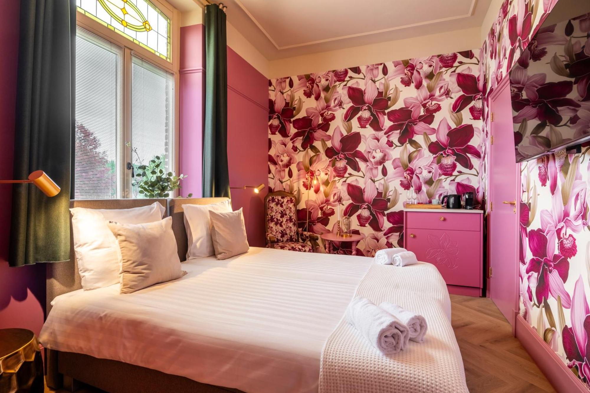 Bed and Breakfast Landgoed Kasteel Limbricht Exterior foto
